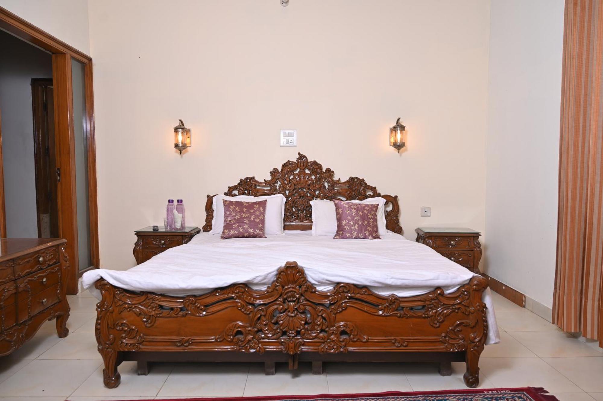 Paradise Island Amritsar Buitenkant foto