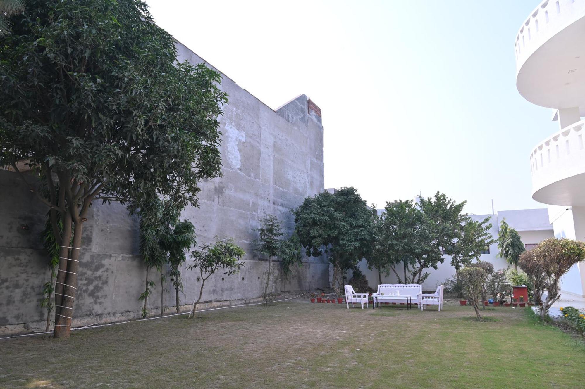 Paradise Island Amritsar Buitenkant foto